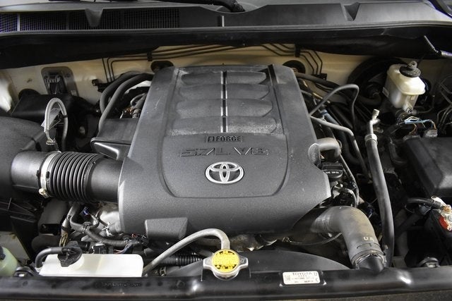 2015 Toyota Tundra SR5 w/Upgrade Pkg